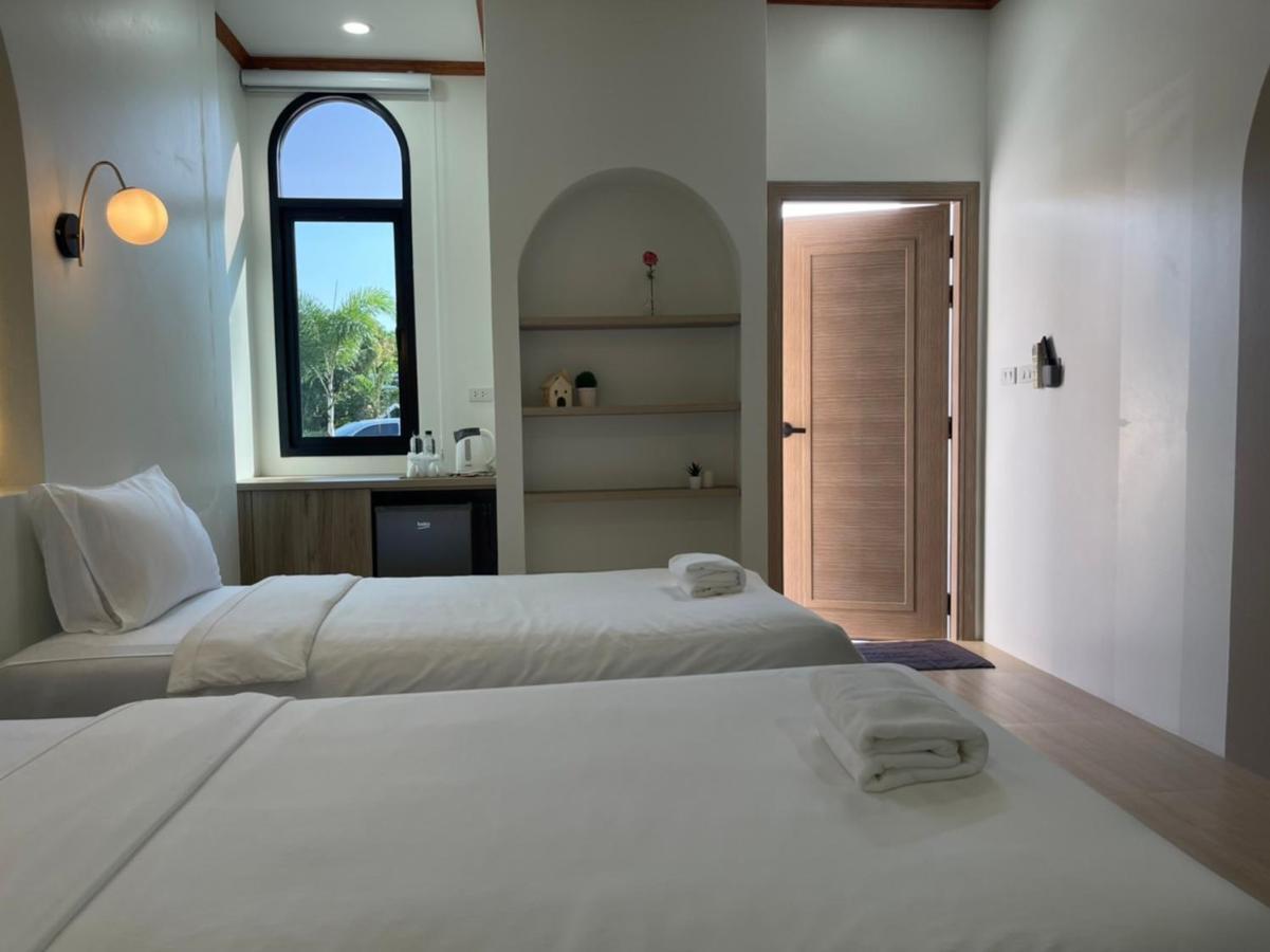 Hotel สต็อกโฮม เขาใหญ่ Pak Chong Exterior foto